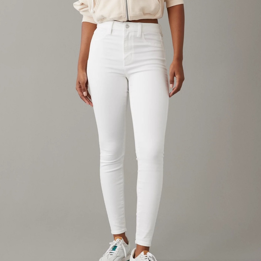 AE Next Level Stretch Super High Rise Jegging Size 4 short Color White NWT